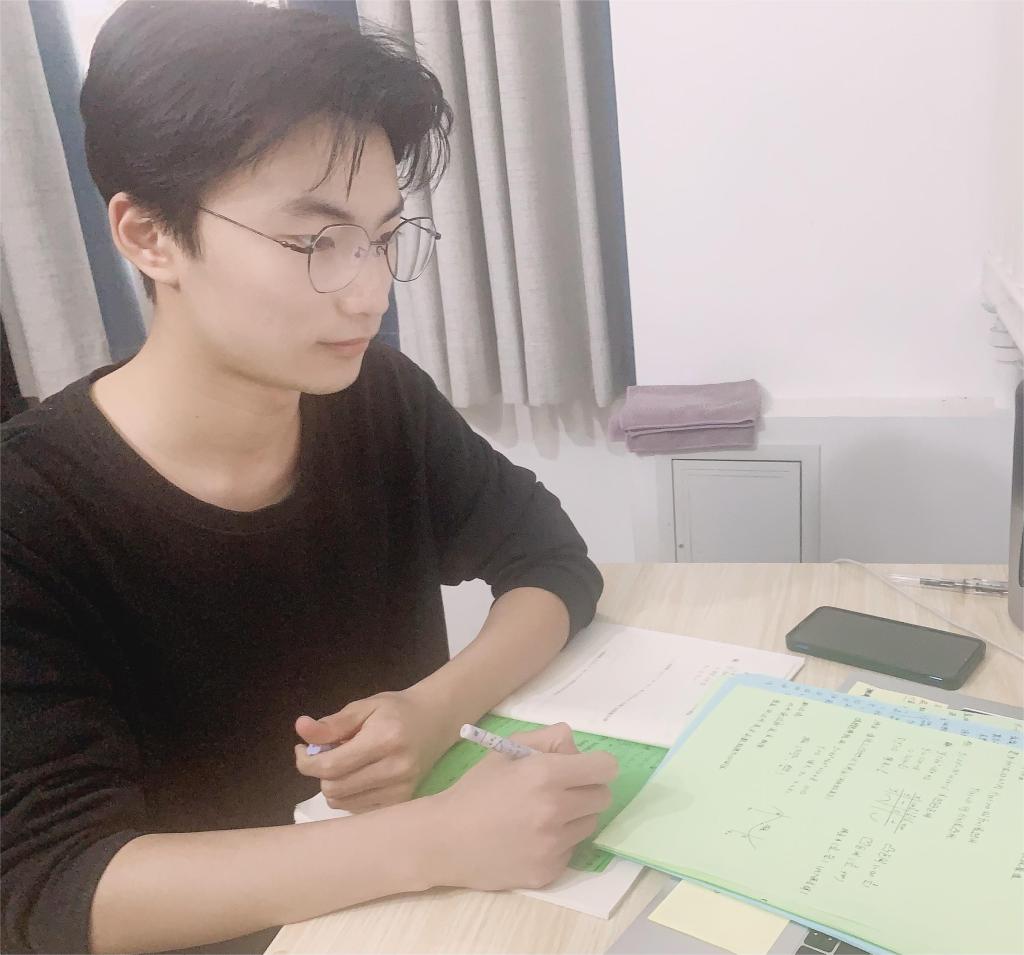以真才实学展现莘莘学子最美风采